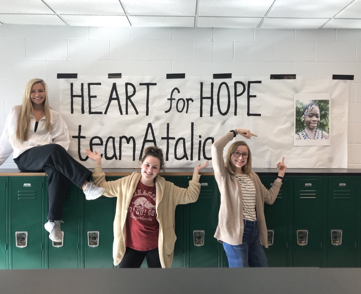 YES YES YES❕❕Sophomores snap a pic in front of the teamAtalia sign and tag <a href="/BVWHeartforHope/">BVWHeartforHope</a> and #teamAtalia and @BVWPalmgren and <a href="/bryanmbrutto/">Bryan Brutto</a> will match however much 💰 you raised with tweets, rts, and likes! 📸💲⚪️