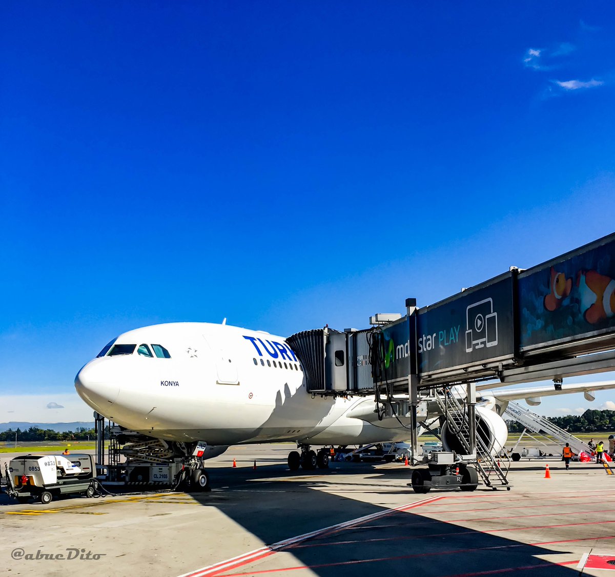 abueDito's tweet photo. Como esta de moda, les comparto una #ConElCelular #AvGeek https://t.co/c2dNOVuXaM