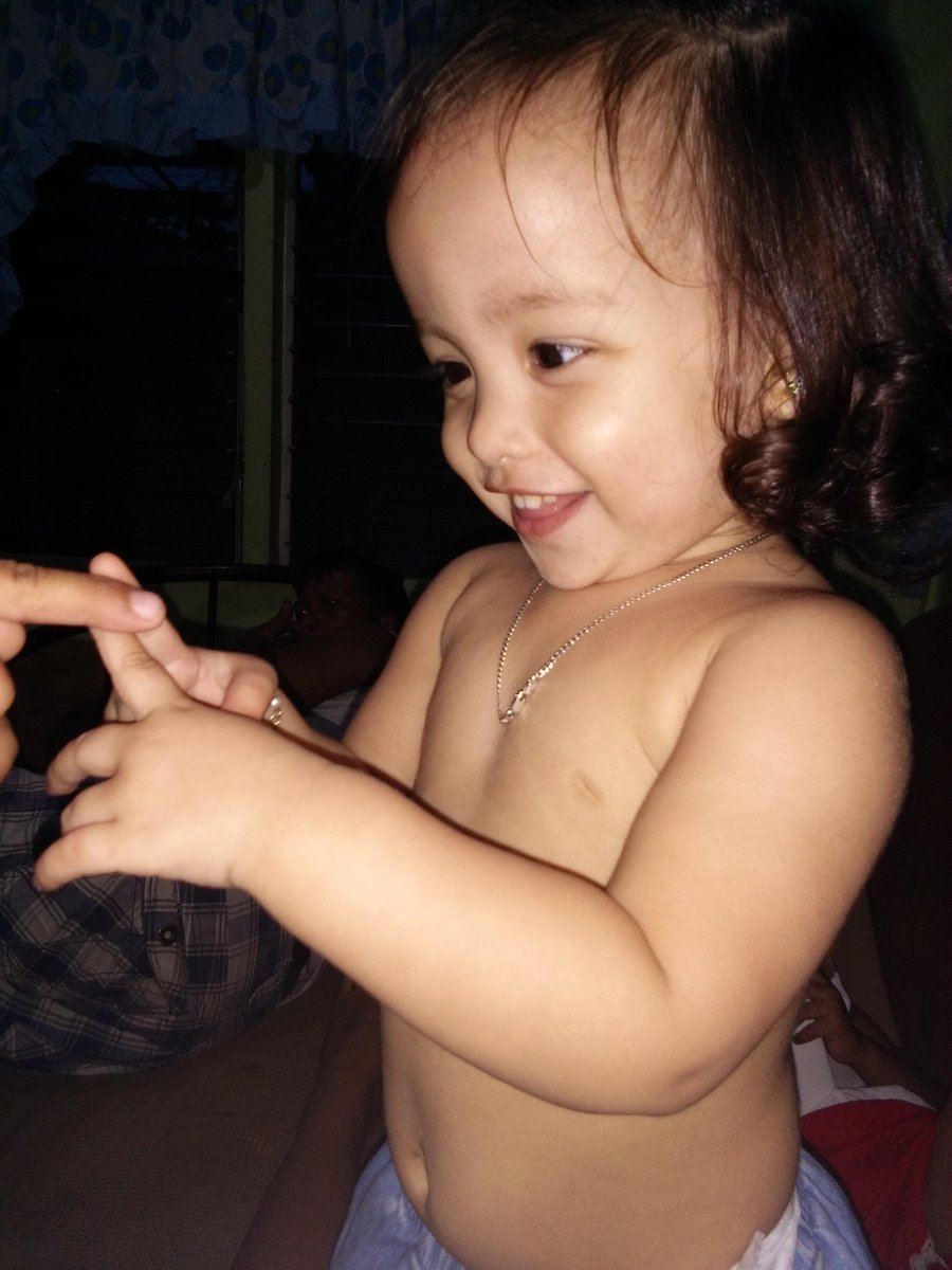 PauletBuesano's tweet photo. Samokan bata.a 😂😂 https://t.co/27aywVXJ0o