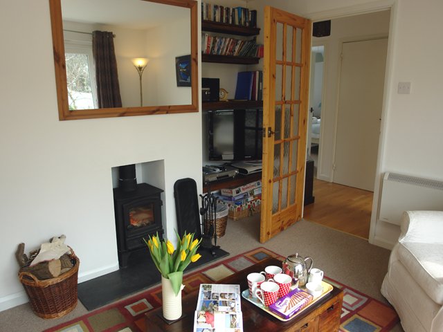 helpfulholidays's tweet photo. We're pleased to welcome 'Potters' back to HH. A detached bungalow perfect for hikers exploring the north coast of #Cornwall https://t.co/LoFUQS8kBC #Travel #Holiday #UK #Boscastle #MondayMotivation https://t.co/biepvkchyY