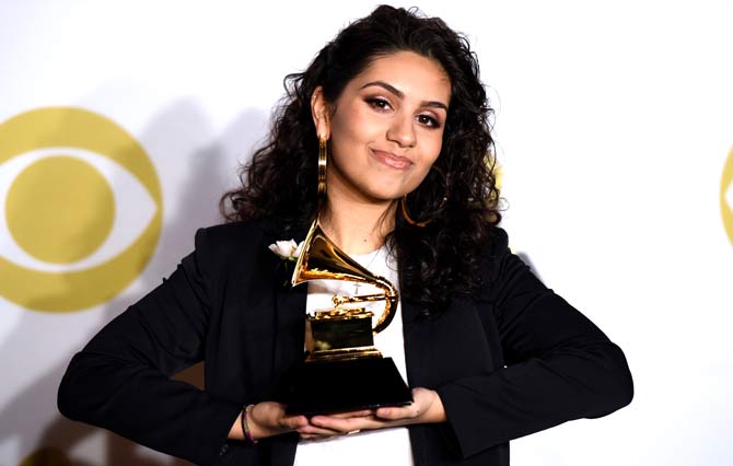 DPCDSBSchools's tweet photo. Congratulations to @CardinalAmbro and @dpholyspirit alumnus @alessiacara winner of Best New Artist at the 2018 #GRAMMYs #MyCatholicEducation https://t.co/OrB36zDaqe