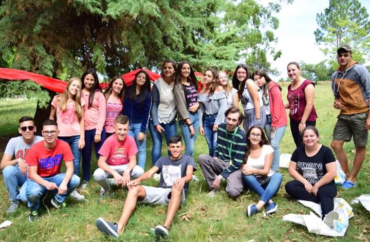 TyP_jovenes's tweet photo. TOCAMPA. #fij2017 @inju_uy @canelonesjoven https://t.co/wo7M3Akl3h
