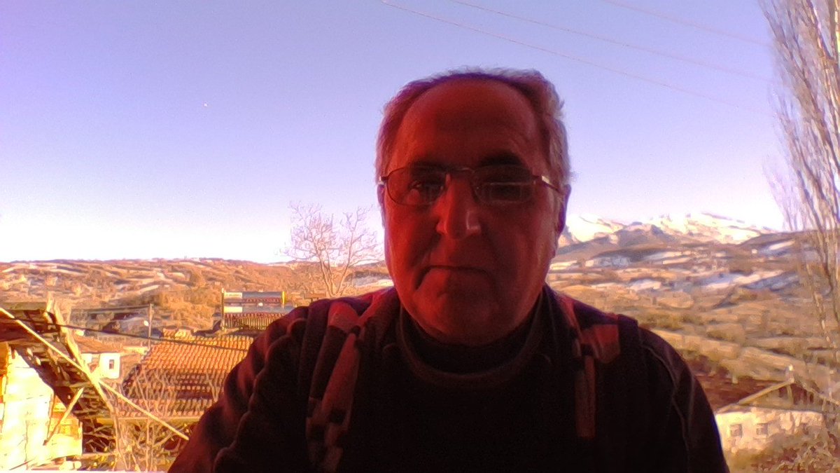 ev  arkadaşı  arıyorum  kiraya ortak  olacak  taksimde  oturuyorum

tlf:0539 935 12 38   email: ma28423@gmail.com
skype:mustafa.arslan539   ekleyebilirsiniz