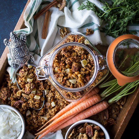 thebeachhousek's tweet photo. {NEW} Carrot Cake Granola | #recipe #MadeForHomemade #ad @DiamondNuts https://t.co/ed5CFL5xsf via @thebeachhousek https://t.co/JN1XHMouM6