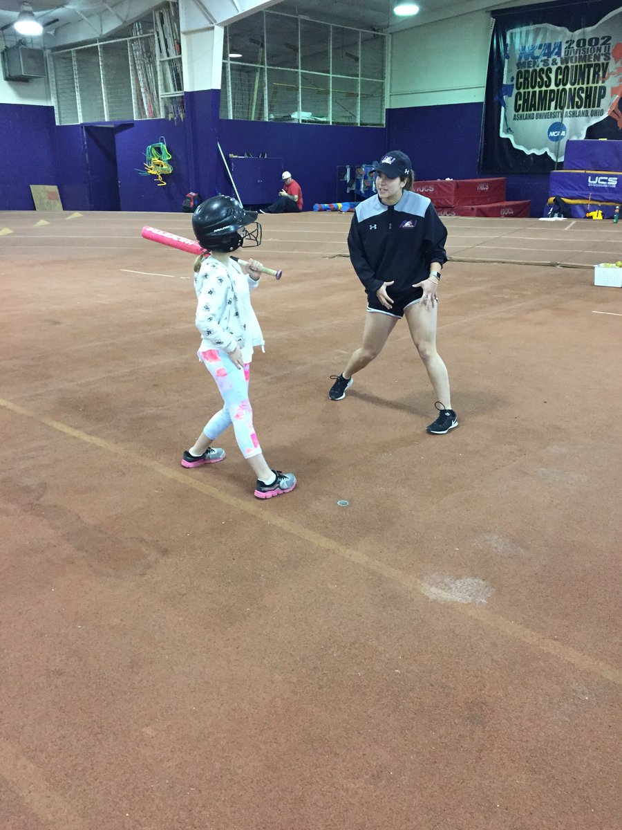 AshlandUSball's tweet photo. Thank you to all who attended our Hitting&amp; Pitching Clinics yesterday! We hope you had a blast! #ausb https://t.co/DDvy0pMvPj