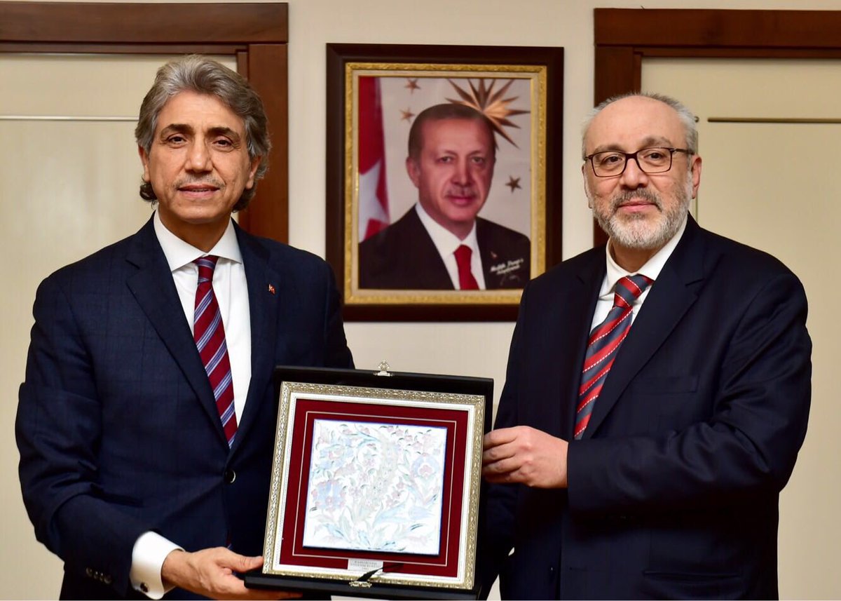 mustafademir's tweet photo. İstanbul İl Sağlık Müdürü @drmemisoglu ‘nu ziyaret ettik. 

Ardından belediyemizde Kapalıçarşı Yönetim Kurulu’nu ve Yönetim Kurulu Başkanı Fatih Kurtulmuş Bey’i ağırladık. İstanbul İl Sağlık Müdürümüze ve Kapalıçarşı Yönetim Kurulu Başkanımıza  çalışmalarında kolaylıklar dilerim https://t.co/NQIJQ4tjDl