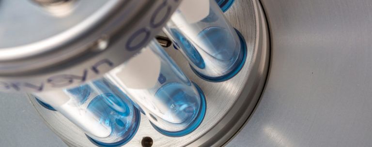 Asynt's tweet image. Is space an issue in your laboratory? The Drysyn Octo could be a solution buff.ly/2Eld4tO #realtimechem #parallelsynthesis