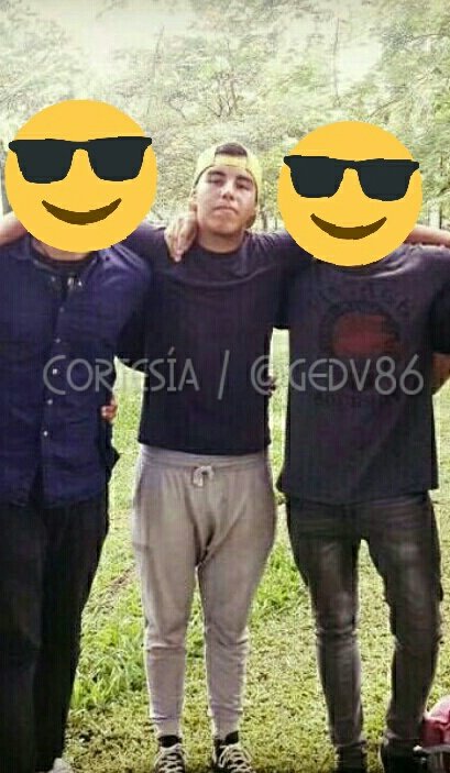 GEDV86's tweet photo. 1. #29Ene La audiencia de presentación de Arturo Moncada (el universitario que mató a su papá -el cardiólogo Julián Moncada- la madrugada del jueves en Las Garzas) se realizará esta tarde ante el Tribunal 3° de Control #CiudadGuayana #Bolívar #Venezuela https://t.co/2Vi3o1gKHa