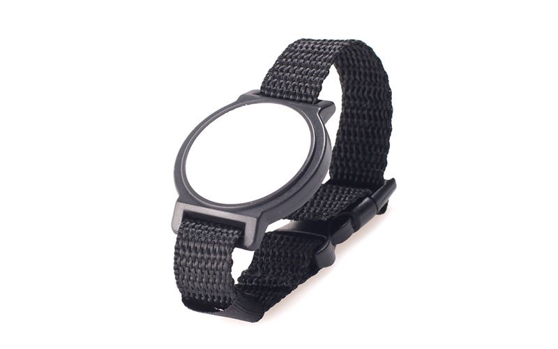 SvaRfid's tweet photo. Smart Valley factory show: SV-NL005: RFID Nylon Wristband. Patient can check the medical expenses in appointed reader at any time through "RFID wristband", can print the cost result, as well as medical insurance policy, rules and regulations, nursing guidance, medical plan, etc https://t.co/0Jy2Q2wqqy