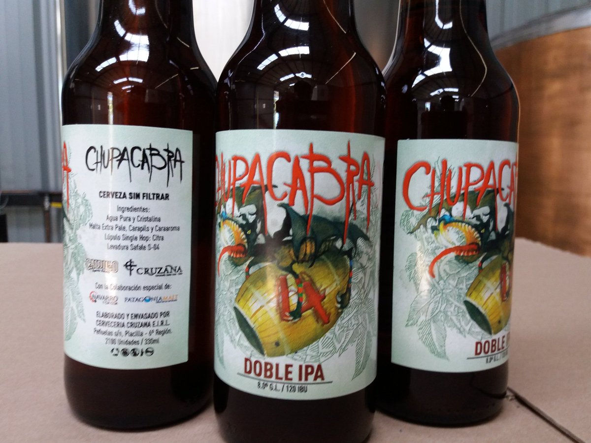 cervezacruzana's tweet image. Oye @cervezacaudillo ;llegó a la fábrica la Etiquetas de la colaborativa Chupacabra doble IPA y acá no perdemos el tiempo !! En colaboración con @PatagoniaMalt y Navarro y cía ltda.