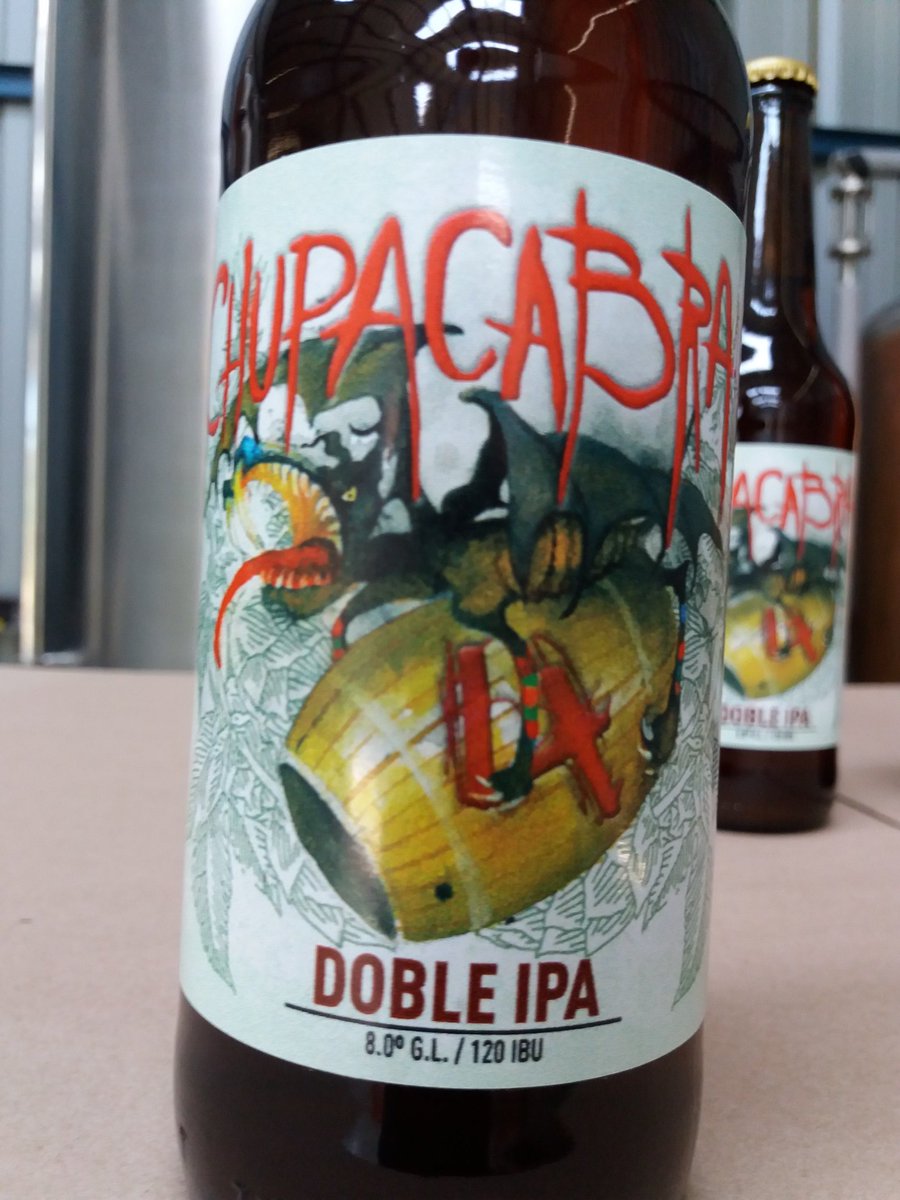 cervezacruzana's tweet image. Oye @cervezacaudillo ;llegó a la fábrica la Etiquetas de la colaborativa Chupacabra doble IPA y acá no perdemos el tiempo !! En colaboración con @PatagoniaMalt y Navarro y cía ltda.