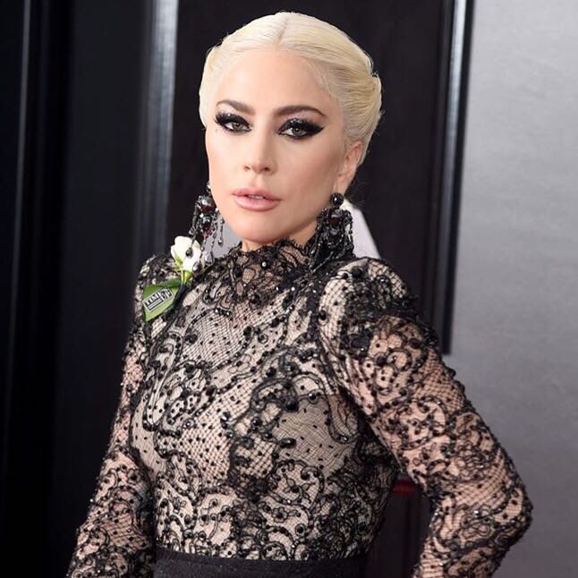 These divas have us singing to the tunes of the #ManeMagic they spread on the red carpet last night!