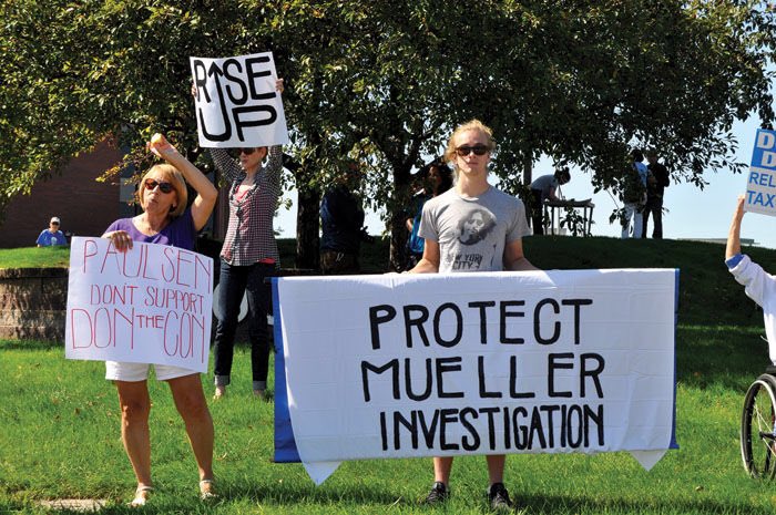 frederik2706's tweet photo. @ProudResister #WeStandWithMueller👊🏻🌊 https://t.co/3g6qE6igsk