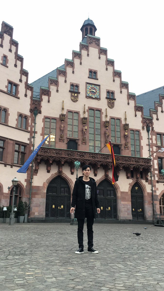 CRAZON333's tweet photo. Nuremberg, here I come! https://t.co/dJplcm9y1t