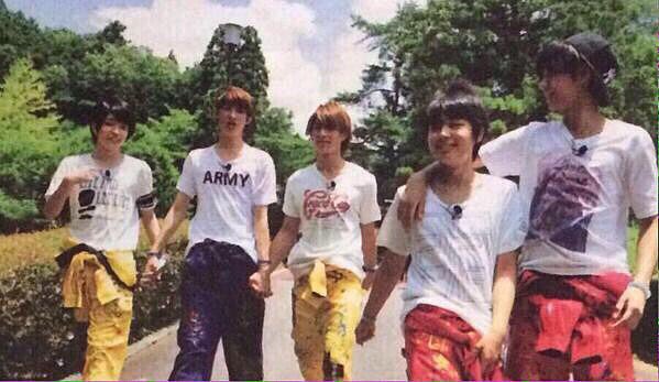 H_shomi's tweet photo. 絶対また5人でステージ立ってね
夢は口に出せば叶う、今度こそ https://t.co/jbX1OM78wM
