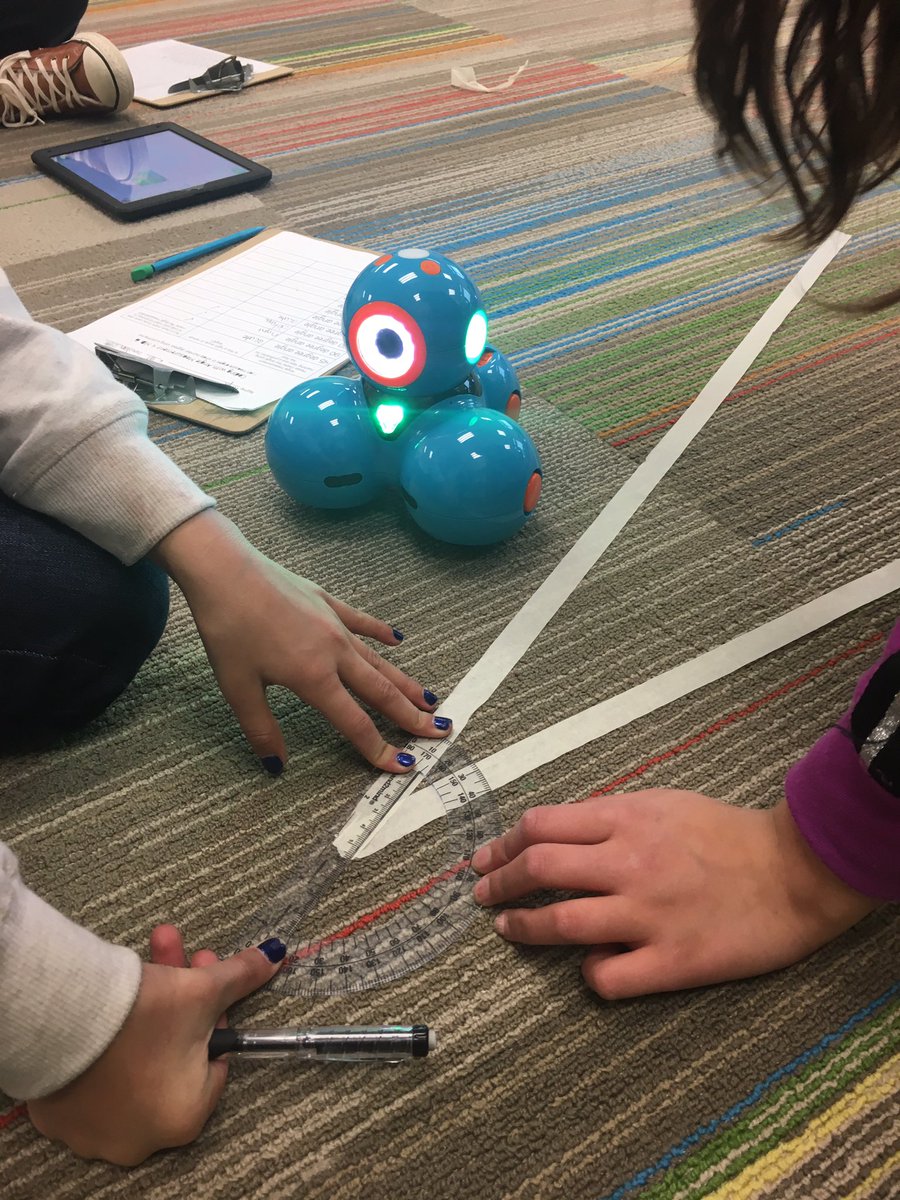 ms_lgorman's tweet image. We had so much fun coding angles using a protractor and Dash today! Math is the best!! 🎉 #kidscode #codingisawesome @WonderWorkshop @WhiteOakElem