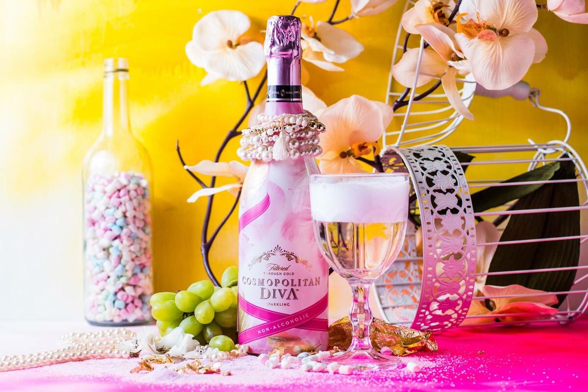 Alexander Graham Bell kjole Solrig Cosmopolitan Diva US on Twitter: "Cosmopolitan Diva combining our  innovative recipe with the best sparkling wine traditions! Something for  everyone. https://t.co/k34VHFU3yW" / Twitter