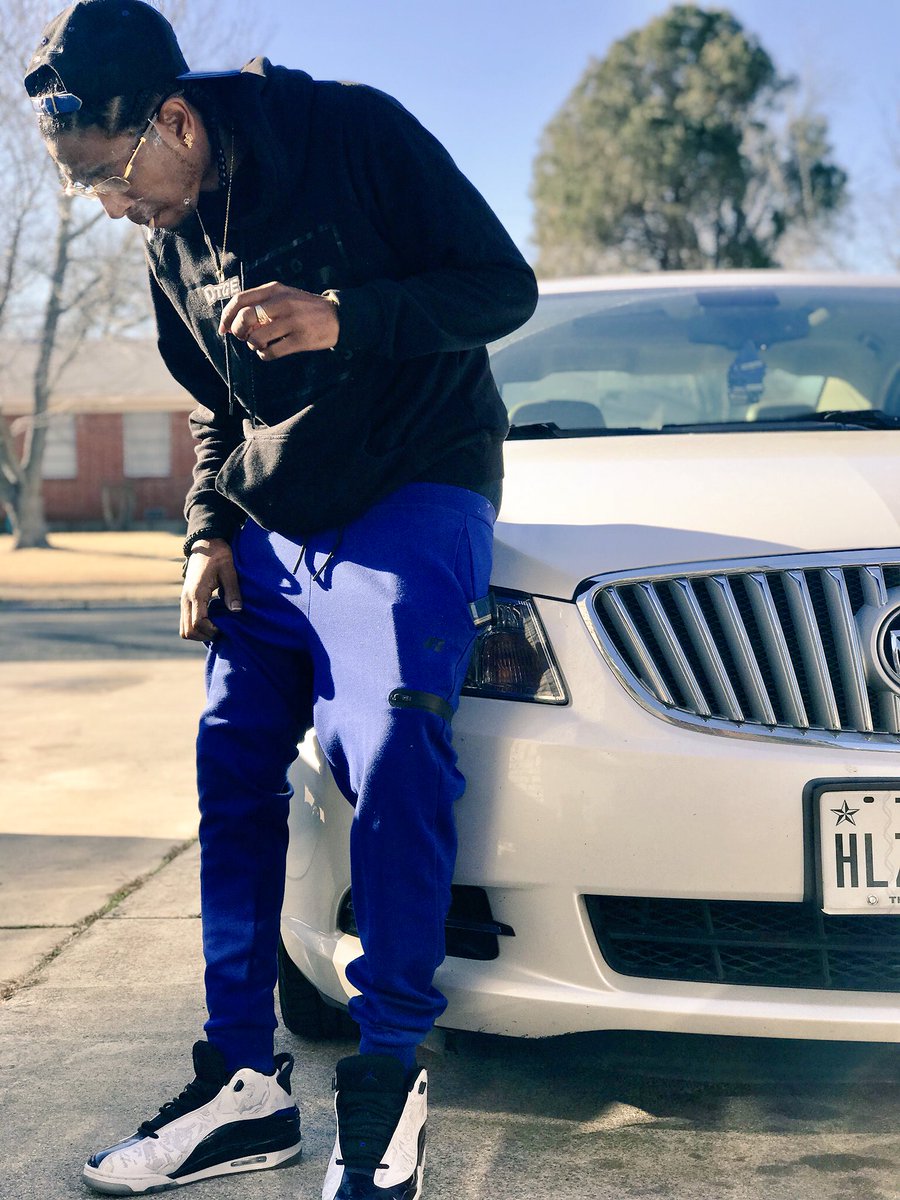 imdolla's tweet photo. Only person who never changed on me was “ME” #imdolla #wholelottagrinding #DTGE https://t.co/TMeCbEjEck