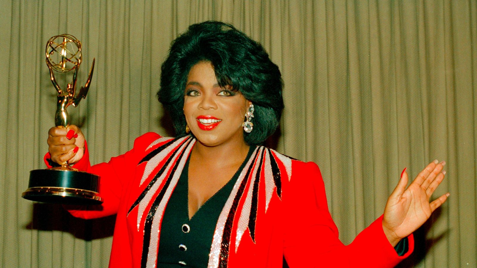 Happy 64th Birthday to Oprah Winfrey!    
