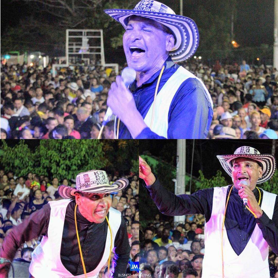 Sinlimitesmus's tweet photo. El Rey de los Pueblos” @faridortizoficial anoche cerró con un exitoso espectáculo las Fiestas Patronales de Tenerife - Magdalena, en donde sus habitantes disfrutaron cada una de sus canciones sin parar. #SinLímitesMusical #SinLímitesMus https://t.co/WNhtBeKO6Y