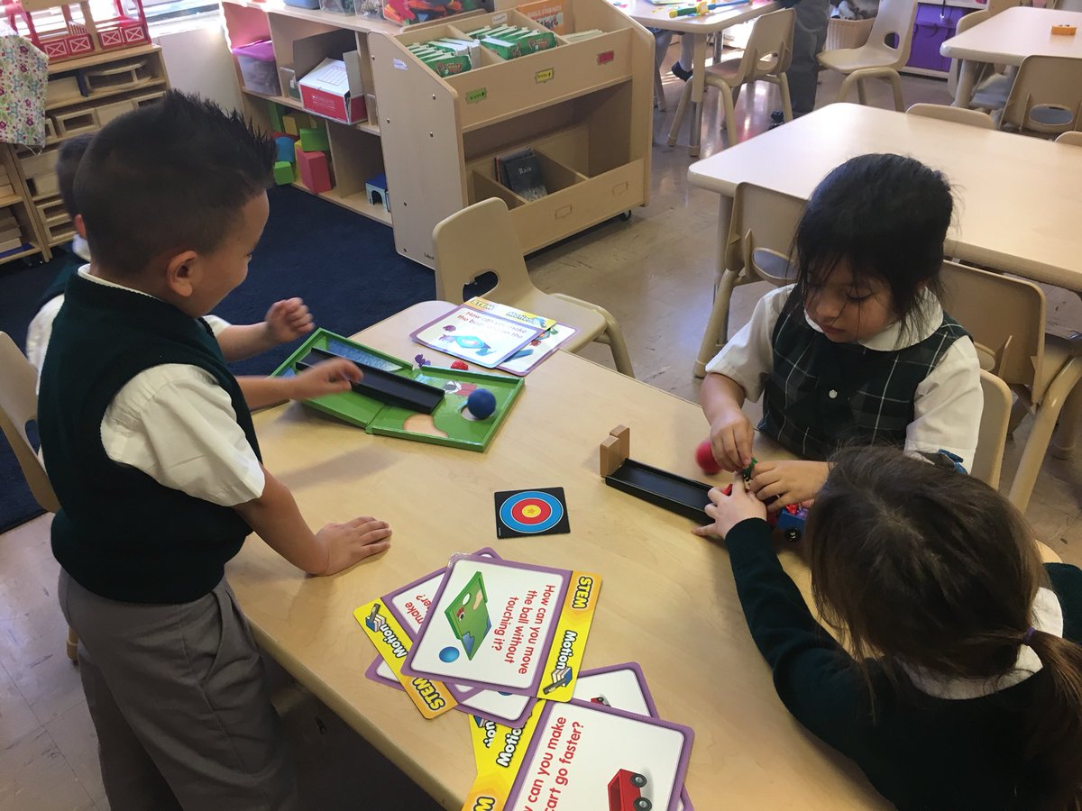 St_MaryWappFall's tweet photo. Kindergarten learning about magnets #stem #csw2018
@Sara_Shea72 @Mary_JaneRS @St_MaryWappFall https://t.co/PtbJRSmNYo