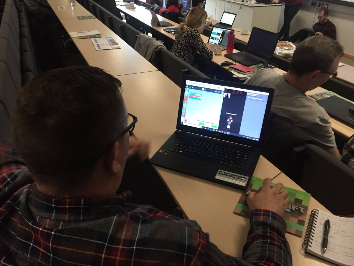 DpDarran's tweet image. @DarrenDazHurley learning to use Codebuilder with @RCTCouncil teachers. Thanks @MeenooRami and @SaSnow for a great day of training @CertMatters @PlayCraftLearn #MIEExpert