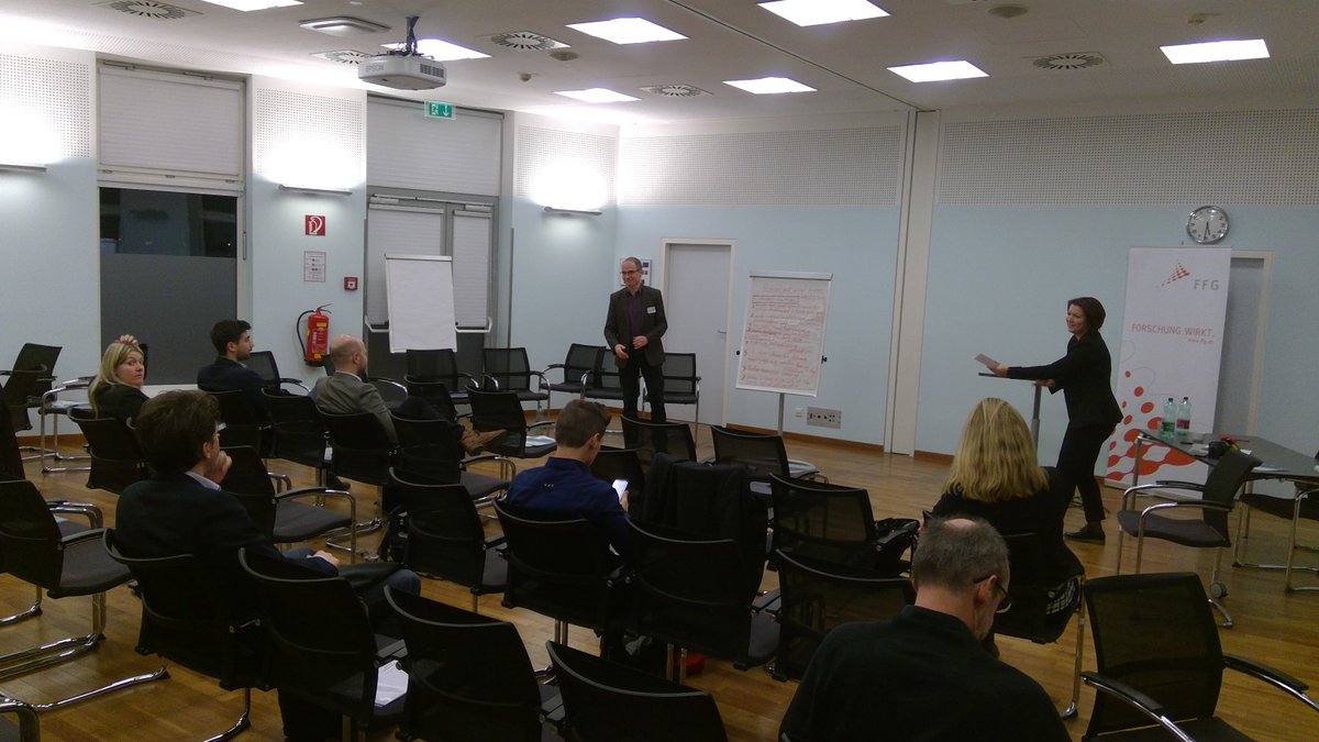 aspernmobilLAB's tweet photo. Intensiv discussion to develop a vision for the #EITeu KIC Urban Mobility Call with #eseia, for more information see https://t.co/cub12tPS1x https://t.co/mac2JY1ZXs
