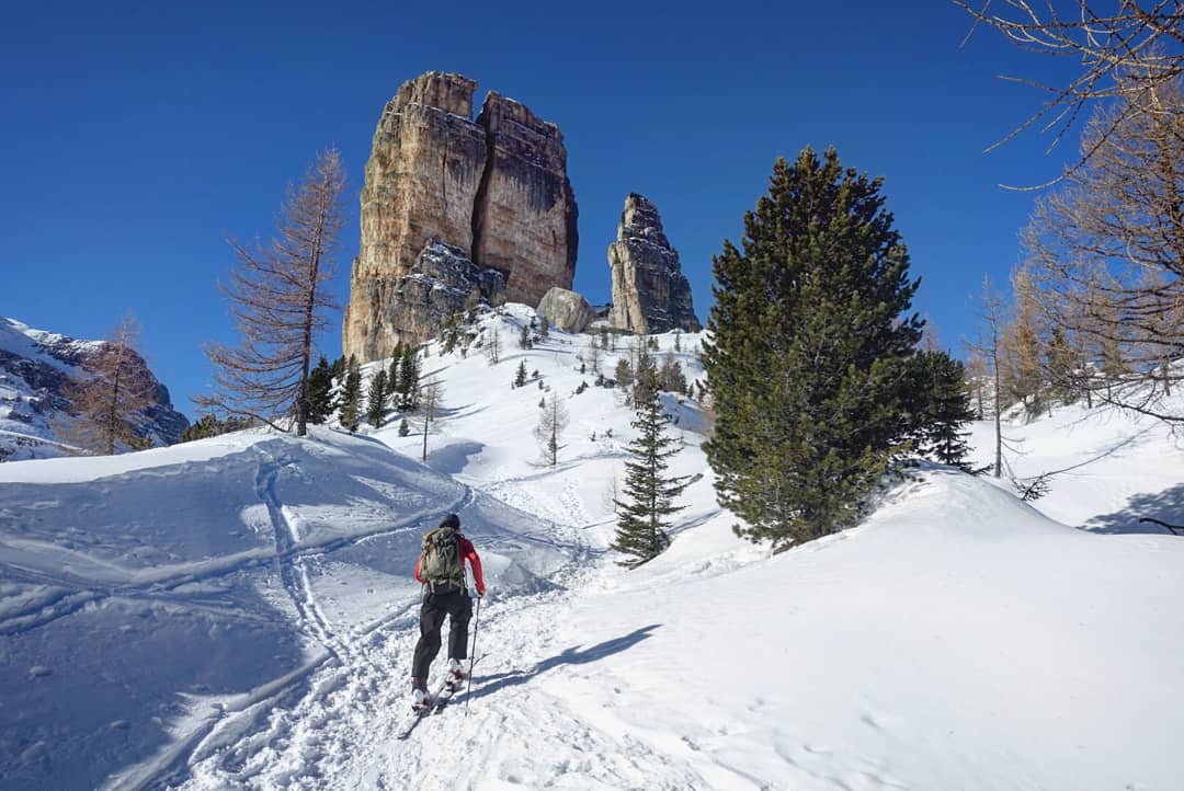 #Skitouring around #Cortina from hut to hut day 3: 5 Torri and Nuvolau

<a href="/DolomiteMtns/">Dolomite Mountains</a> #mountainguides

<a href="/cortinadolomiti/">Cortina d'Ampezzo Official Page</a>
@DolomitSuperski <a href="/DolomitesUNESCO/">Dolomites UNESCO</a> @XRockExperience <a href="/ATKRACE/">ATK RACE</a> <a href="/Blizzardski/">Blizzard Ski</a> <a href="/TecnicaSkiBoots/">Tecnica Ski Boots</a>