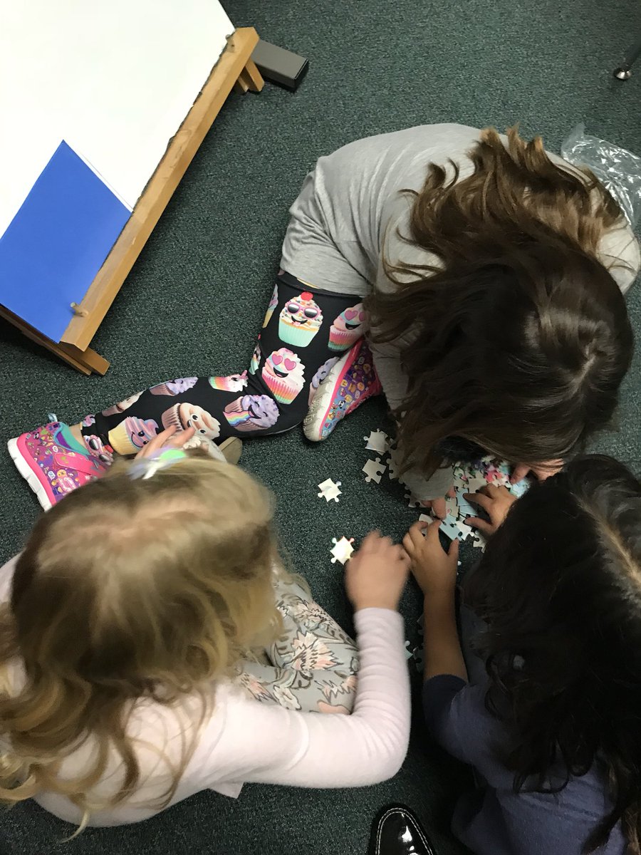 OUES1stGrade's tweet photo. National Puzzle Day! Problem solving is fun!! @OUES1stGrade @oldunionES https://t.co/WDkH6ewaqk