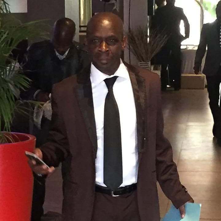 GFMofficiel's tweet photo. Ce soir dans #SportsALaUne avec Mame Fatou Ndoye nous allons recevoir  Abdou Aziz Gueye  pdt de l'Us Ouakam et  Amedine Sy  Journaliste  Sportif #kebetu #Senegal https://t.co/cd5i9Lq1cH