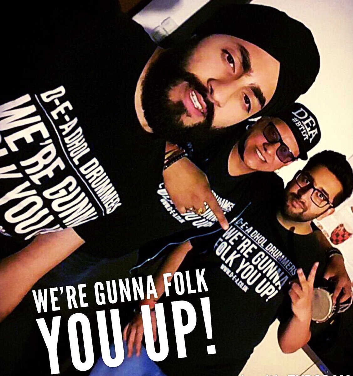 TheD_E_A's tweet photo. Latest vid shoot pic
#Musicians #DEA #Dholis #MidlandsFinest #DholTeam, #DesiBandBaja #LiveFolkBand #MultiAwardWinningTeam #ALittleMoreThanPlaying2ABackingTrackInABunch #Talent #Skills #Knowledge #DontDoWhatsThereDoWhatsNotThere #AlwaysComingUpWithFreshNewIdeas #InspiringOthers https://t.co/43cDnLx1gI