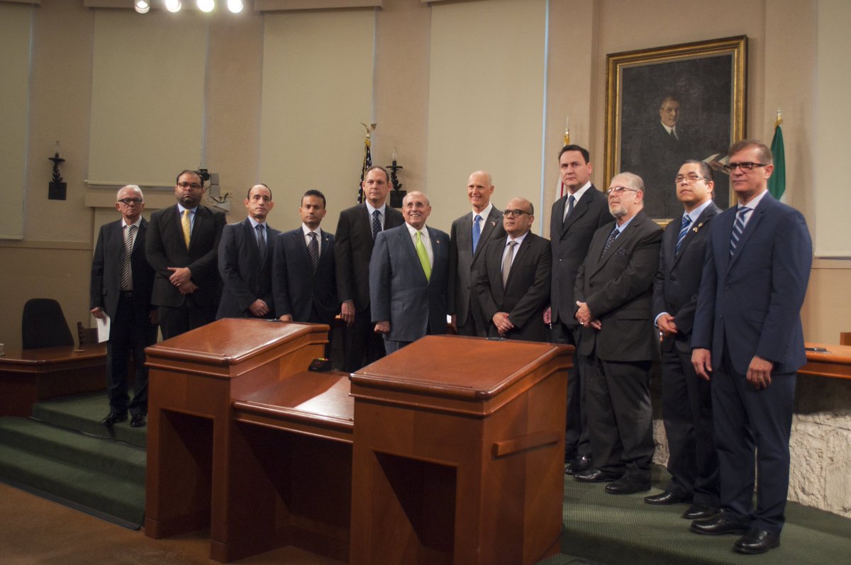 City of Coral Gables (@citycoralgables) on Twitter photo <a href="/CityCoralGables/">City of Coral Gables</a> received the visit of Florida Governor Rick Scott this morning at City Hall. The Governor attended a meeting with <a href="/RVF4Mayor/">Raul Valdes-Fauli</a> and the Constitutional Supreme Justices of Venezuela to discuss political issues that affect the South American nation. <a href="/CityCoralGables/">City of Coral Gables</a> received the visit of Florida Governor Rick Scott this morning at City Hall. The Governor attended a meeting with <a href="/RVF4Mayor/">Raul Valdes-Fauli</a> and the Constitutional Supreme Justices of Venezuela to discuss political issues that affect the South American nation.