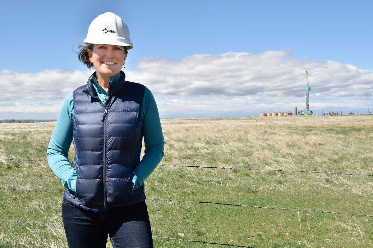 NREL_MechTherm's tweet photo. Big news: @greenjbjr announced that Kate Young has been named @NREL's new #GeothermalEnergy laboratory program manager! https://t.co/wVJx7jvd8w #WomeninSTEM #WomeninSTEAM https://t.co/dmipG0nEIS