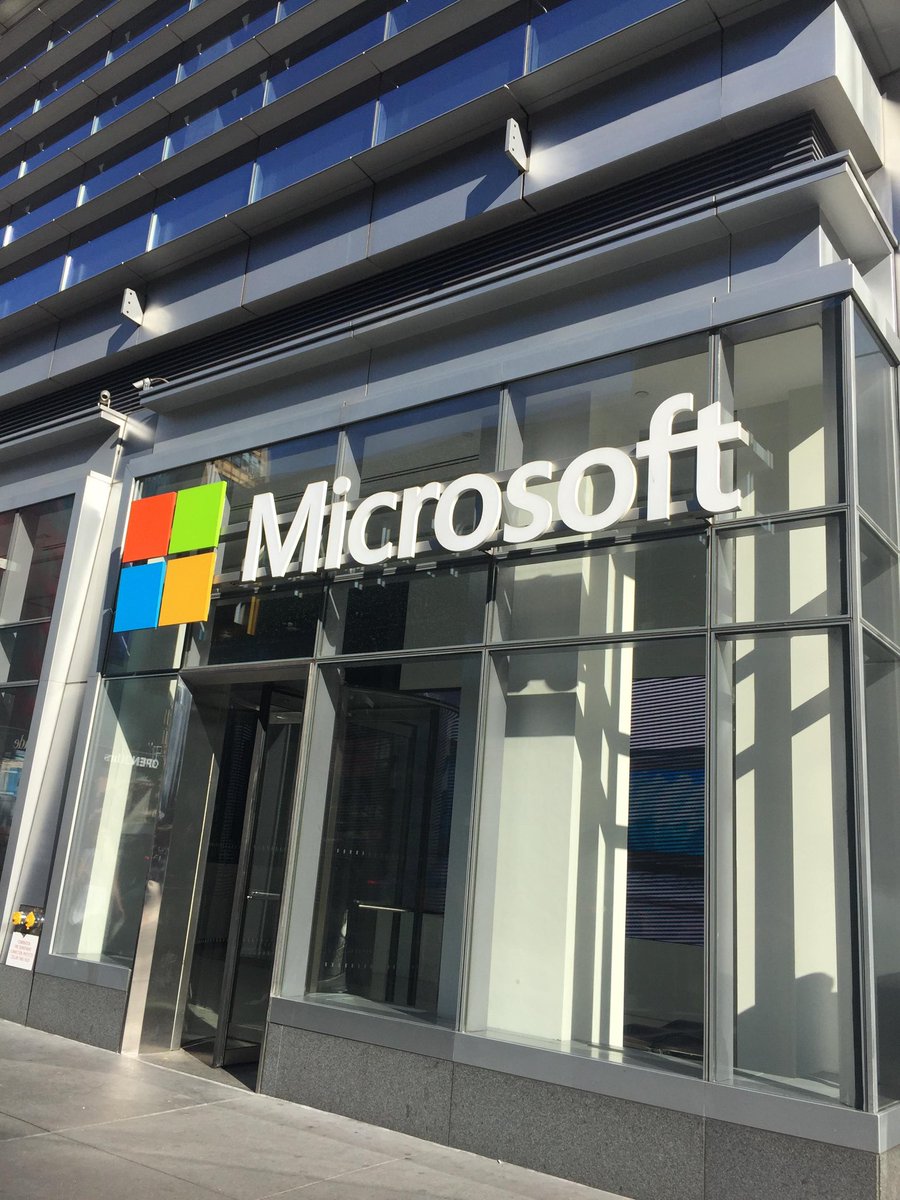 DisruptiveTechs's tweet image. Looking forward to seeing everyone tonight!! Don’t forget to bring your questions and smiles 🤓 #disruptivetechnologists #AIupendsIoT