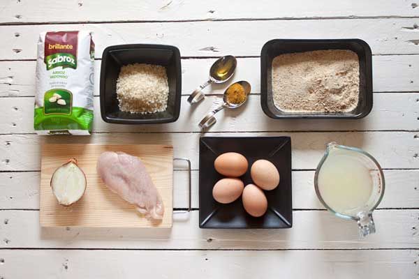 Hoy para cenar, #Croquetas de arroz con pollo al curry. Receta de @cocinarpara2 buff.ly/2n090Xt