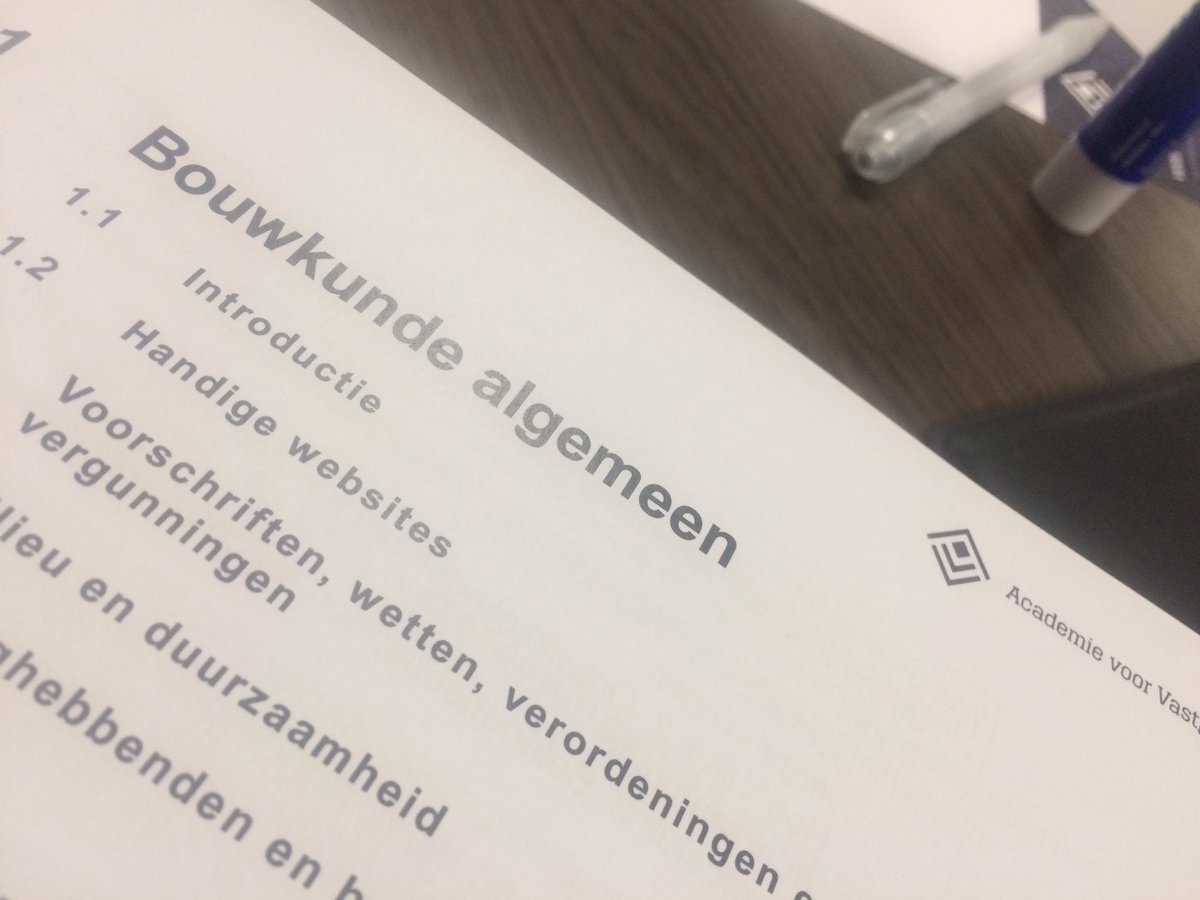 Bijspijkeren! #nooituitgeleerd #bouwkunde <a href="/AcademievV/">Academie v Vastgoed</a>