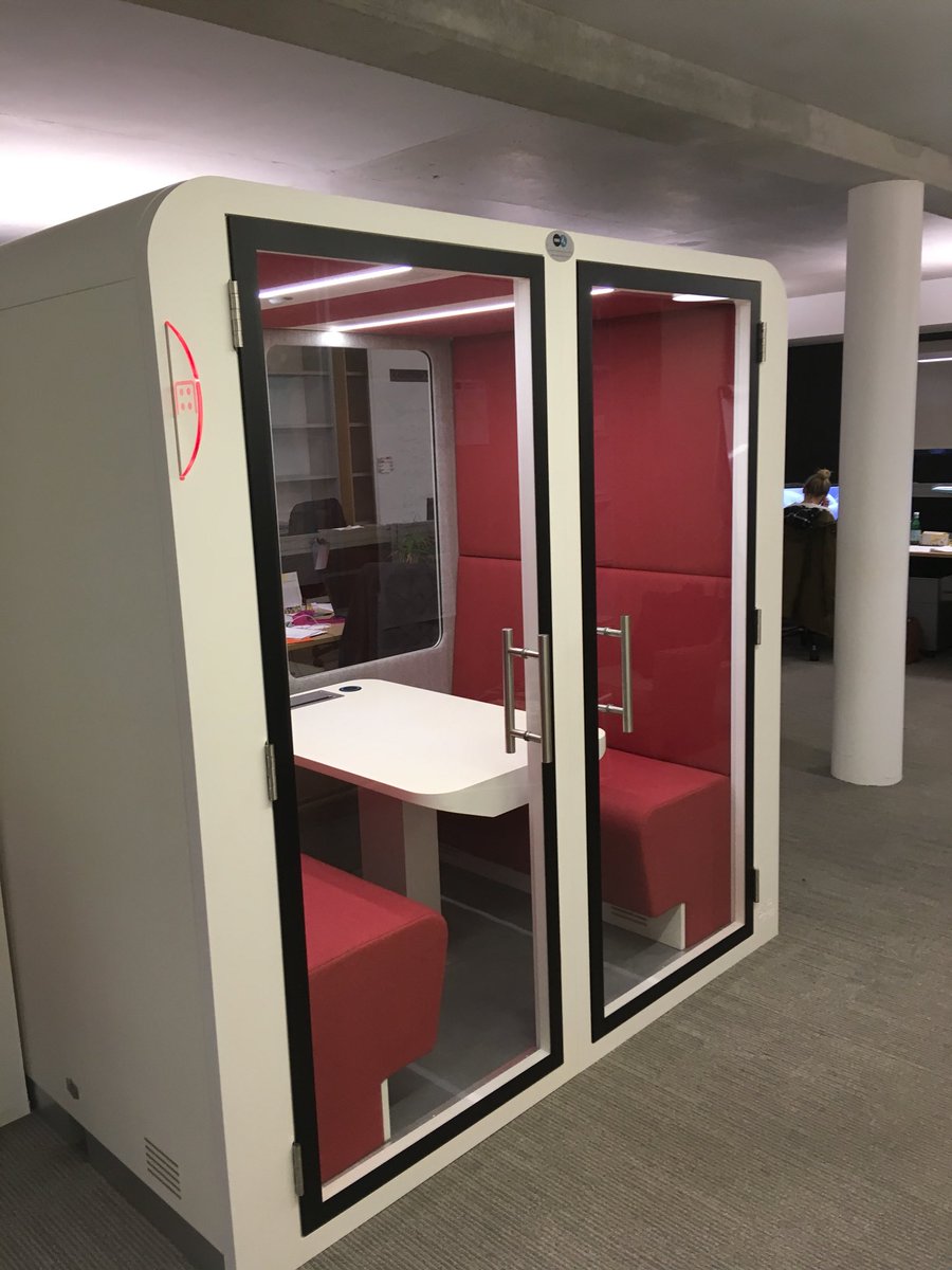 Yoann_Joubert's tweet photo. Nouveaux espaces de travail chez @realites !!! 🙂 on teste pour optimiser les espaces et concilier les espaces individuels et les espaces collectifs. https://t.co/y6g7vt70Gj