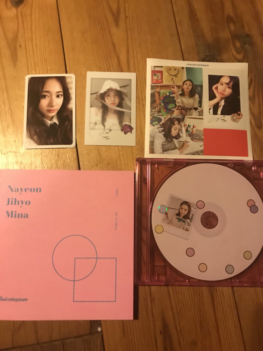 <a href="/TWICEtrading_/">TWICE Trade</a>  @Twicetradeonce <a href="/kpoptradeEU/">Kpop Trading Europe🇪🇺</a>  have: In pic want: jeongyeon same version loc: Germany WW: yes