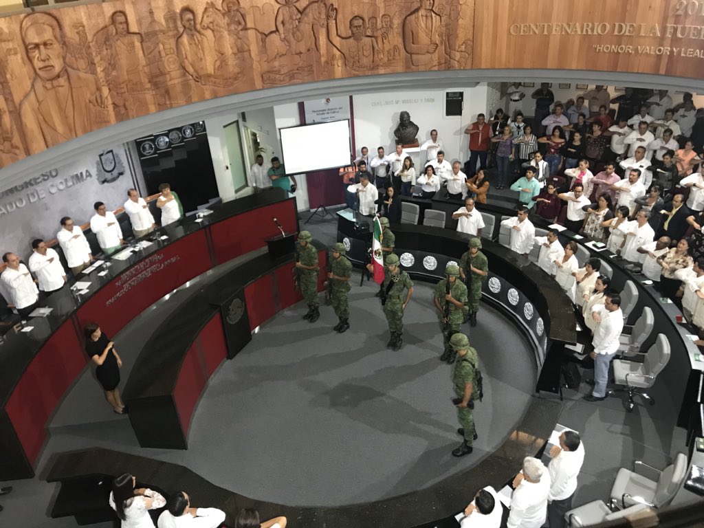 EvelazquezPi's tweet photo. Trabajo Legislativo https://t.co/W6QHanjQWG