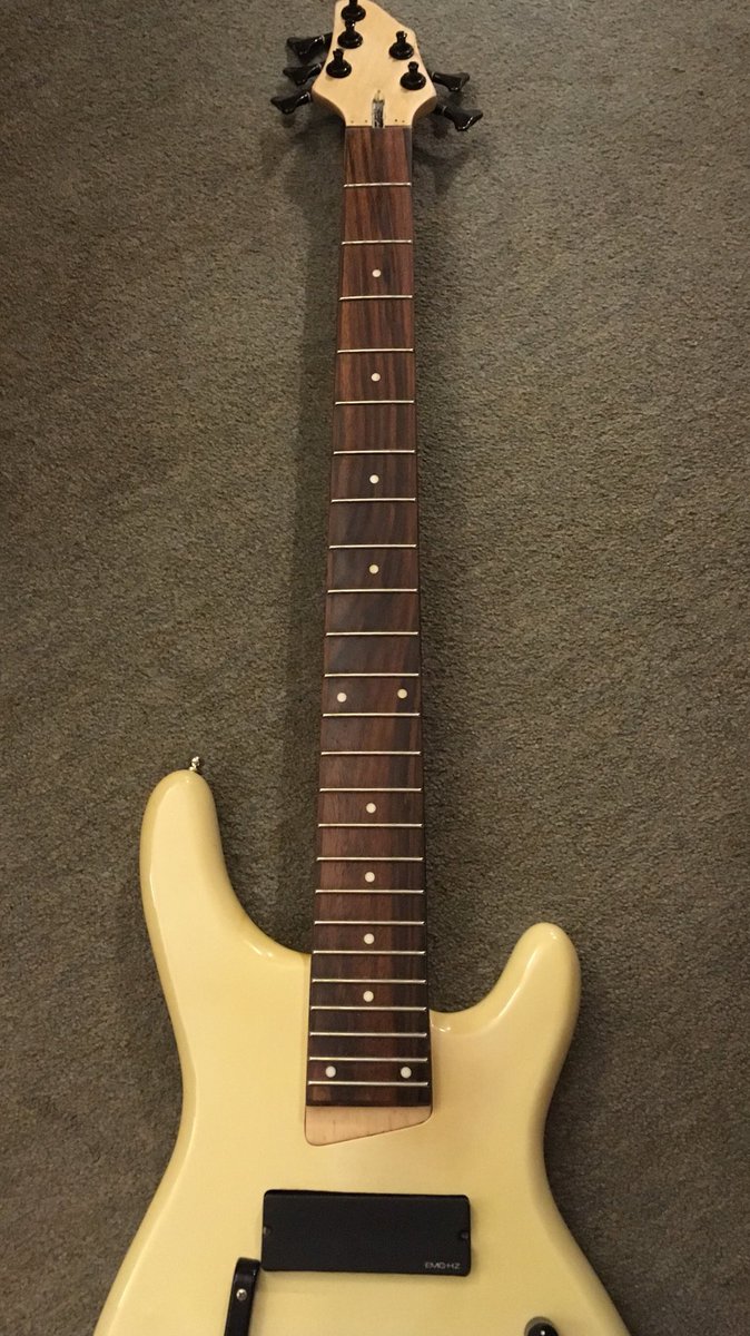 engineer_cat's tweet photo. #projectbass
back together! And looking great π https://t.co/wGA8Ji7zgC