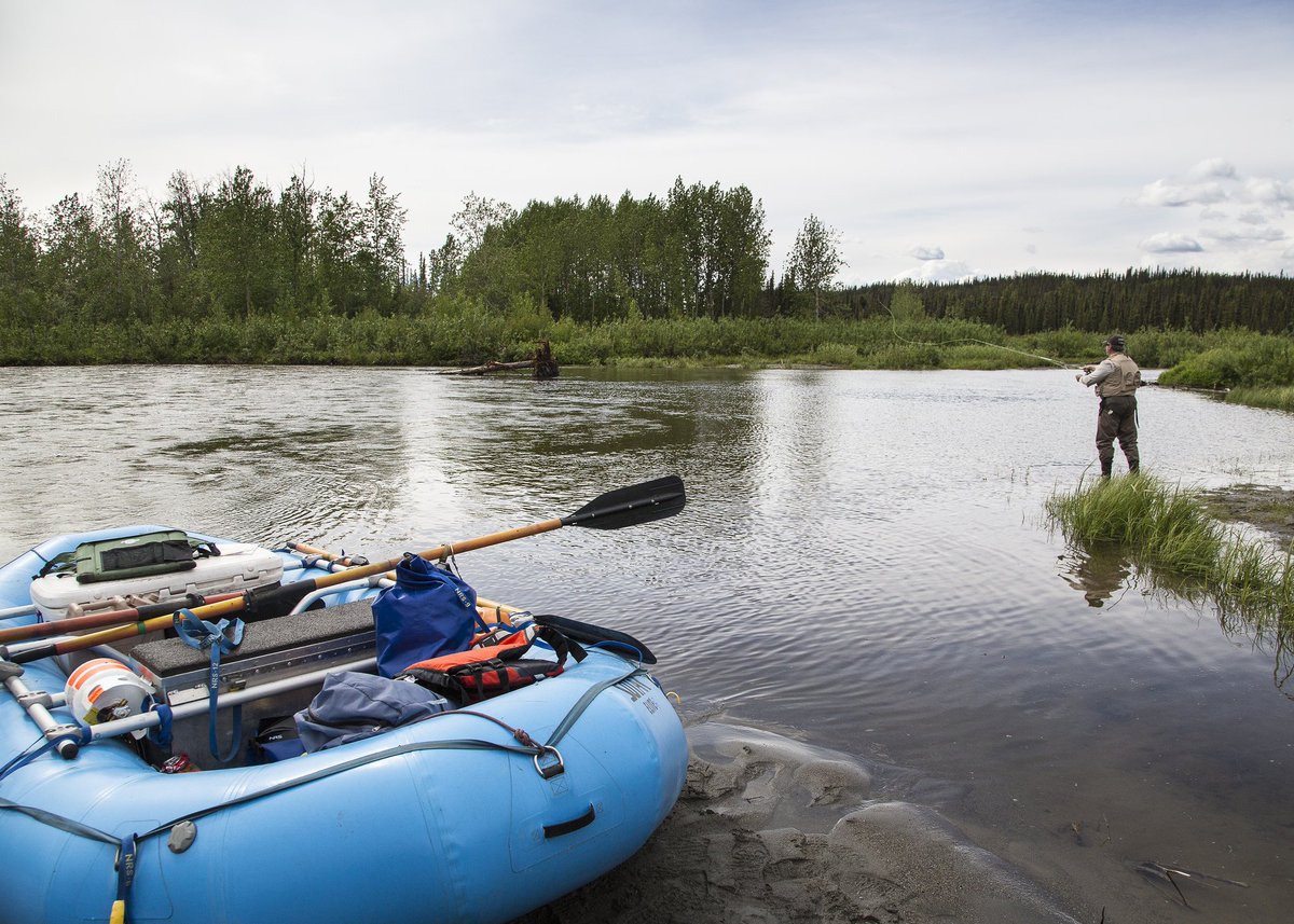 BLMNational's tweet photo. Here's a little #MondayMotivation! Our #NewYearNewAdventures series continues! We're sharing some of our favorite rivers across BLM-managed public lands! Perfect additions to your #2018bucketlist: https://t.co/vh73iJpD6c https://t.co/rGIRr9xpFF