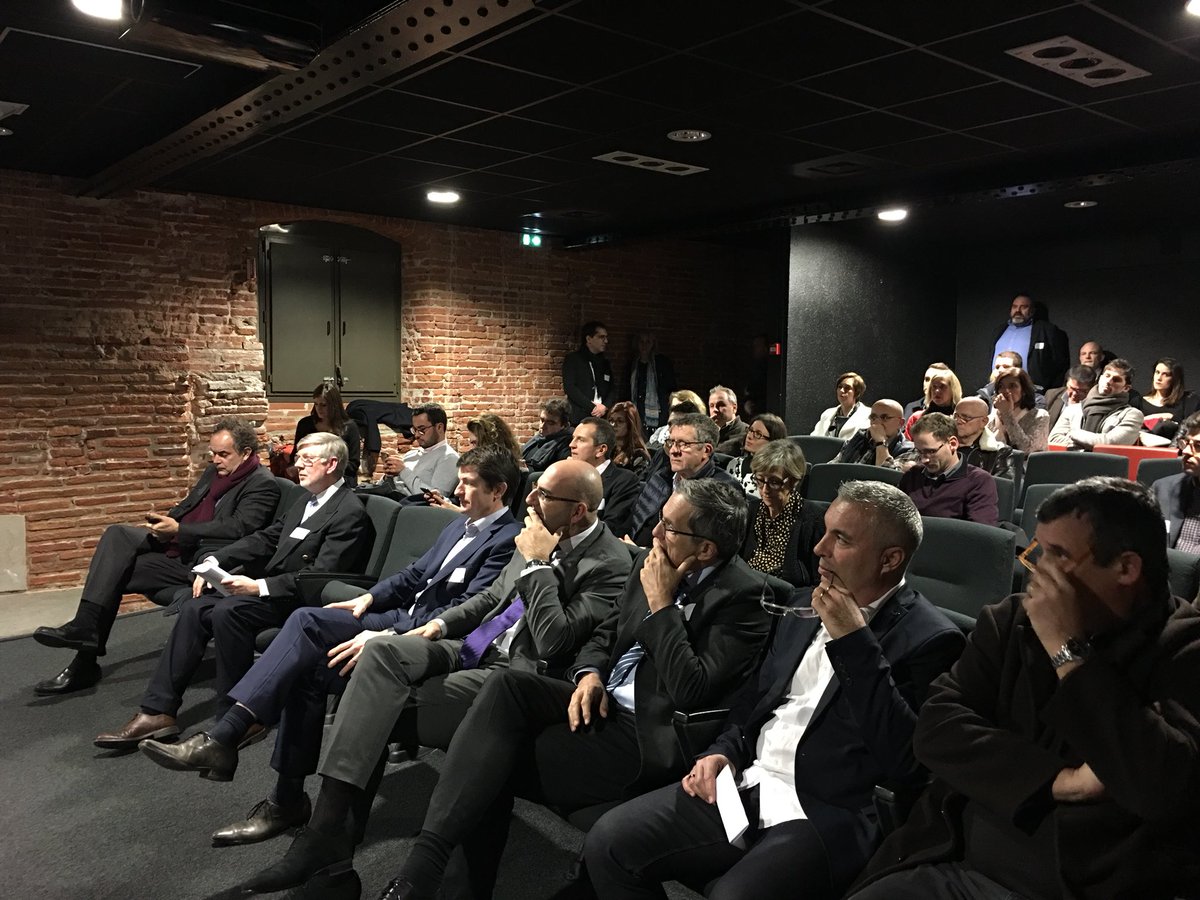 LBecharel's tweet photo. En place pour la soirée #EDFMobiliteElectrique au Bazacle à #Toulouse pour parler #mobilite et #BatimentsDurables avec @CapyGilles @LionelZecri @FrancoisChollet #GillesFuret #StephaneAubay et animée par @venzal de @ToulEco https://t.co/wC2pS8DYC4