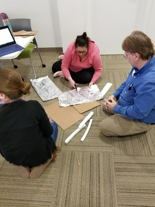 DPEdStudio's tweet image. Our first @makeymakey Workshop was a success! Sign up for our April Workshop here: goo.gl/SD8zh9