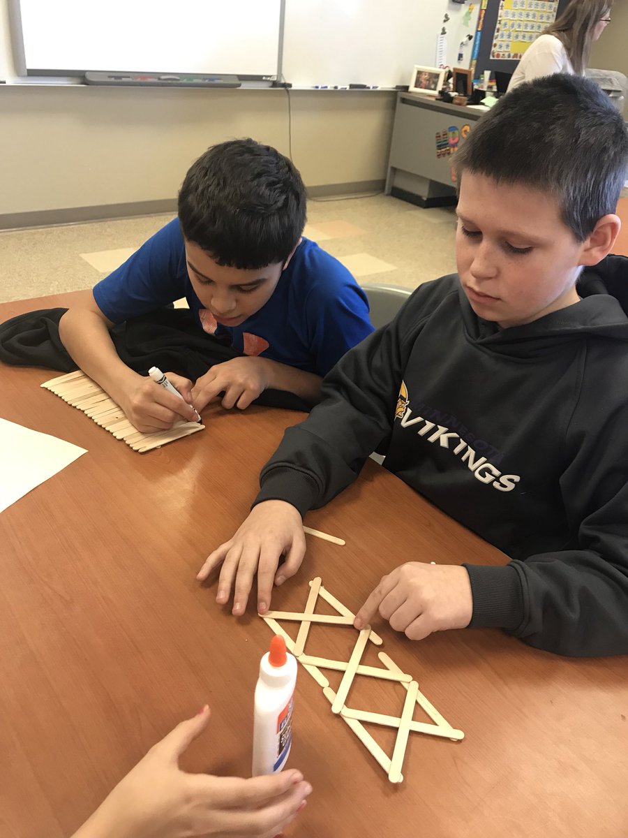 LWajer's tweet photo. STEM bridge building in science https://t.co/3uOeZGwfMo
