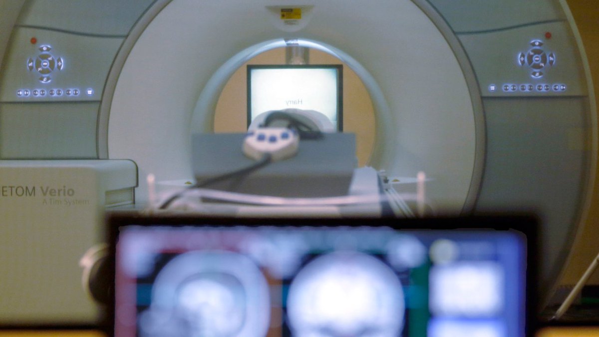 Man killed after being sucked into MRI machine bit.ly/2GueOkK?utm_so… https://t.co/fPf16BlqIX