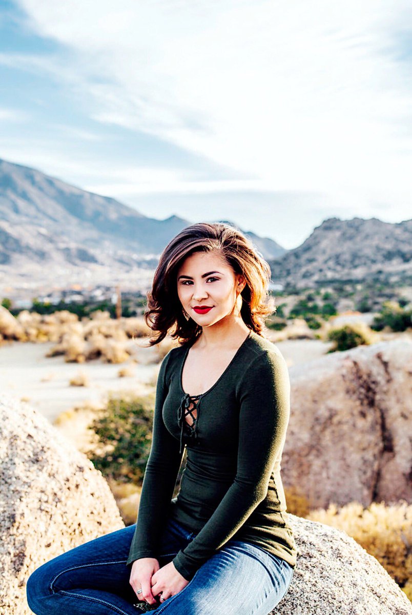 Bridget_mtz88's tweet photo. I am aware that I am less than some people prefer me to be, but most people are unaware that I am so much more than what they see! #KnowYourWorth #NMModel #BeYou #BeKind 😘 https://t.co/vNi2qSuCkL