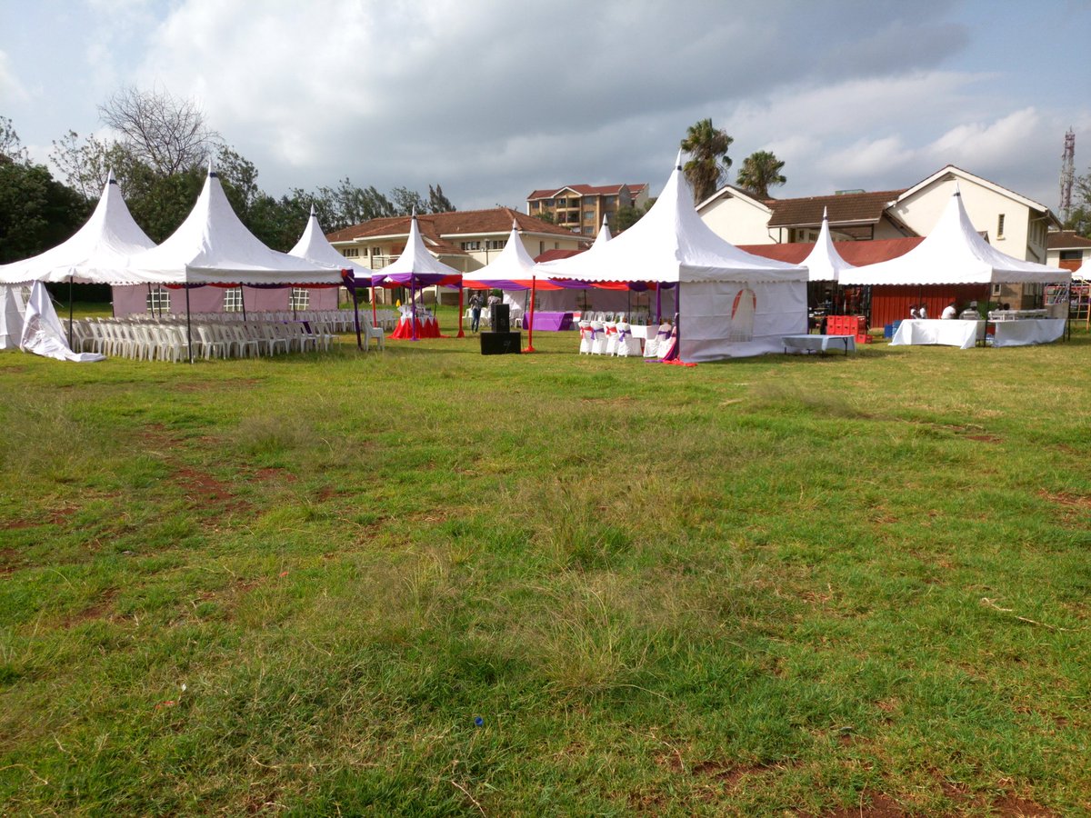 Dasar_ke's tweet photo. Valentine's day is here with us. At @Dasar_ke we have the craziest discounts just for you!! Talk to us today for all your event needs. #FreeNyakundiKins #LangataFire https://t.co/6fOXUUXqju