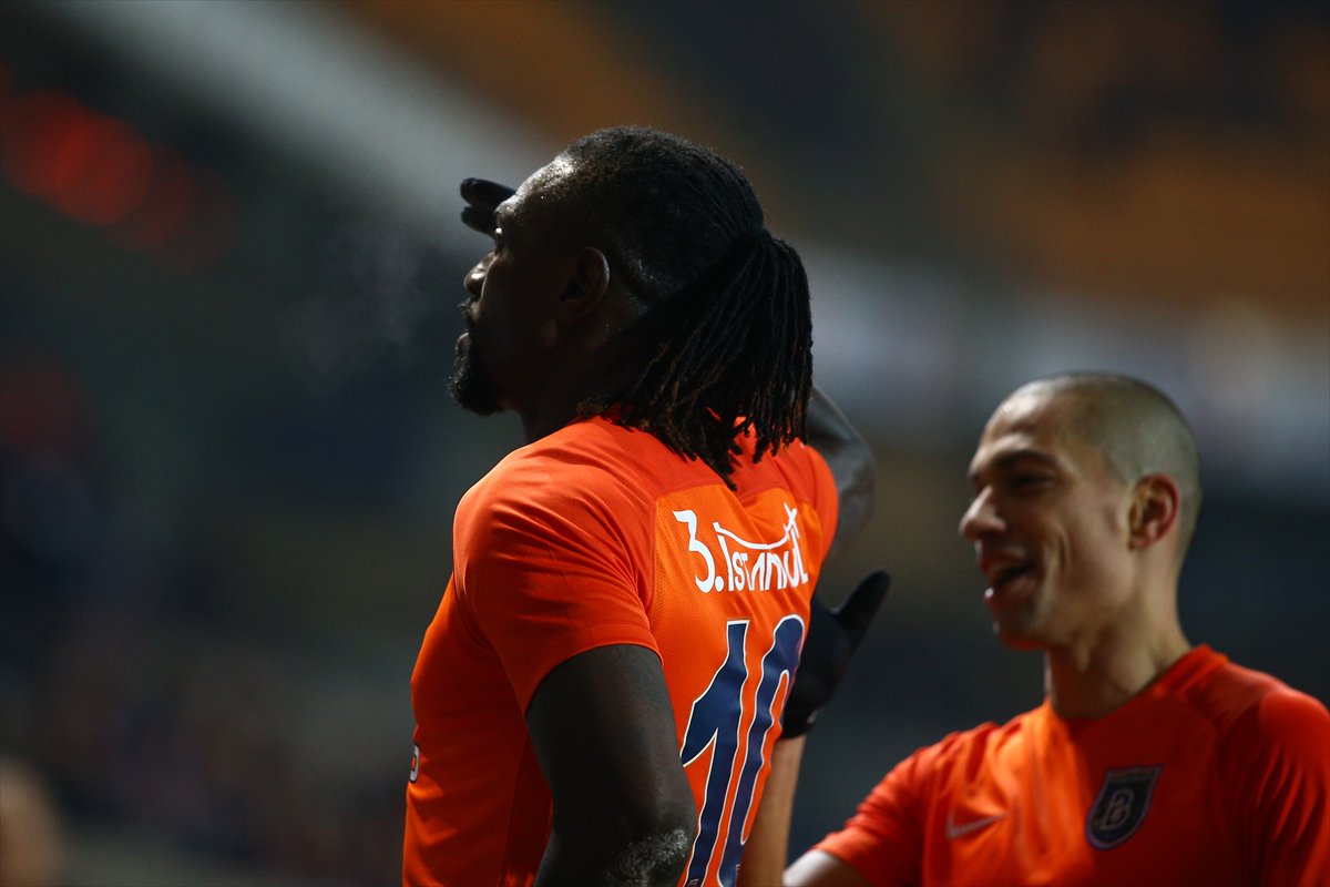 📸 Emmanuel Adebayor'un gol sevinci