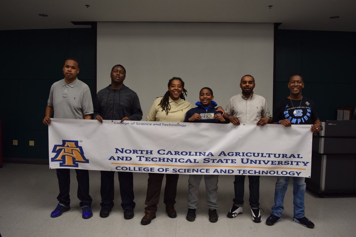 NCAT_VIL_MM's tweet photo. Christopher Howard won $100 for memorizing our program motto! This young man understands that when you put in hard work you get results! Congratulations Christopher and way to dream big! #NCAT #WENEEDMORE #DREAMBIG https://t.co/RCIaZ9QCiv