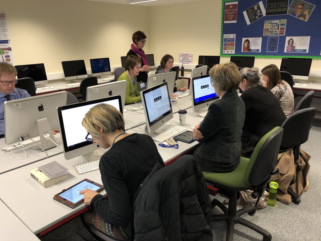 Very busy collecting Apple Teacher badges this evening. Plus two new Apple teachers! #applertc